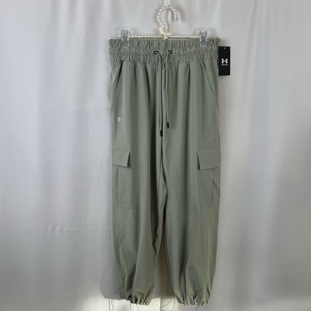 Under Armour NWT Women’s High Waisted Woven Pant Size S Loose Fit Sage Green